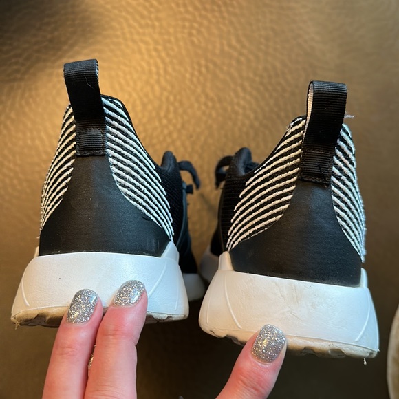 Adidas Trainer - Picture 4 of 6
